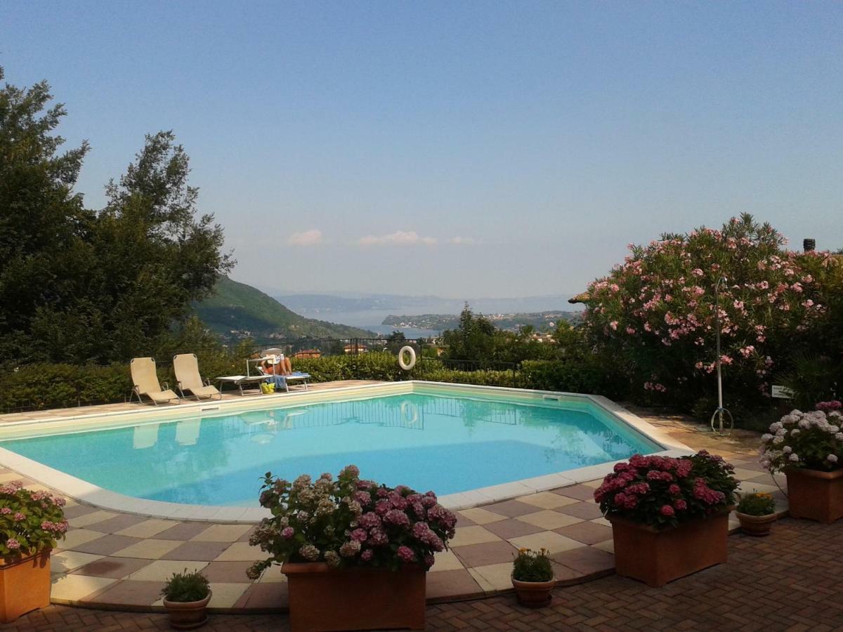 Relax Vista Lago Villanuova sul clisi Buitenkant foto